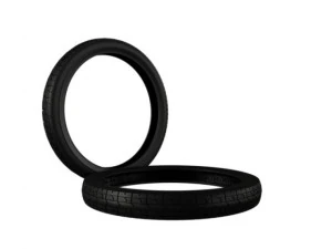 Pneumatico d'epoca per ciclomotore Modello 3D