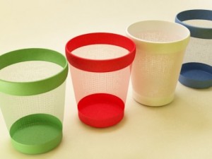 plastic trash can Model 3D