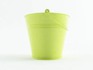 green metal bucket 3D Model