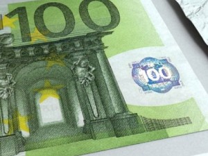 100 euro paper money 3D Model