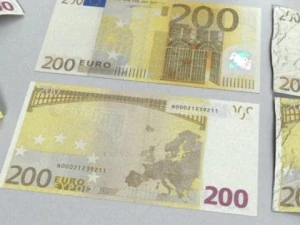 200 euro banknote 3D Model
