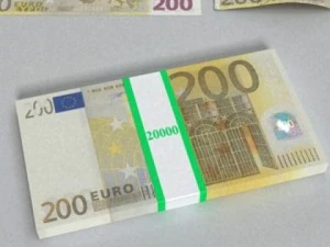 200 euro banknote 3D Model