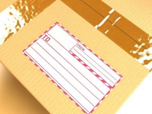 cardboard box with tape  mailing label 3D-Modell