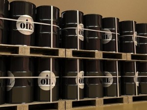 metal oil drums  pallet high resolution Modello 3D