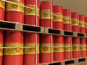 shell oil metal drums  pallet 3D Model