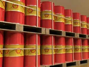 shell oil metal drums  pallet 3D Model