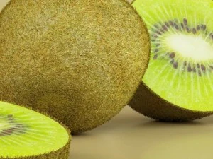 kiwi fruit in basket 3D Model