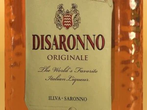 photorealistic and high detailed 7 liquor bottles 3D Model