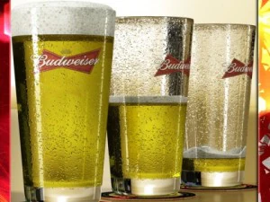 bicchiere da birra budweiser Modello 3D