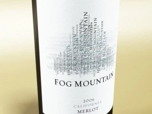 6 butelek wina i 6 kieliszk&oacute;w do wina Model 3D