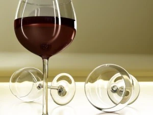 6 butelek wina i 6 kieliszk&oacute;w do wina Model 3D