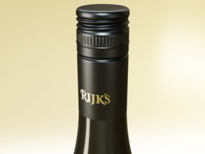 wine rack 4 and red wine bottle Modello 3D