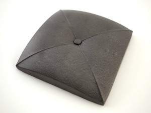 pillowleatherblack Model 3D