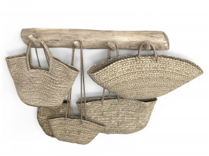 Wall decor set with old wicker bags Modello 3D