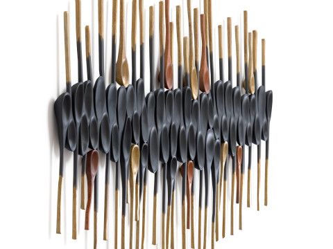 Decorative wooden set with black painted oldest spoons Modelo 3D