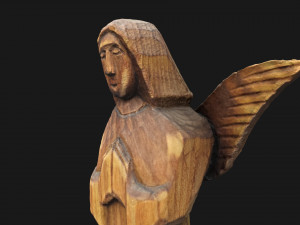 Wooden angel with a broken wing 3D 模型
