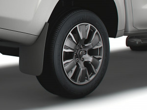 nissan navara 2020 wheel 3D 模型