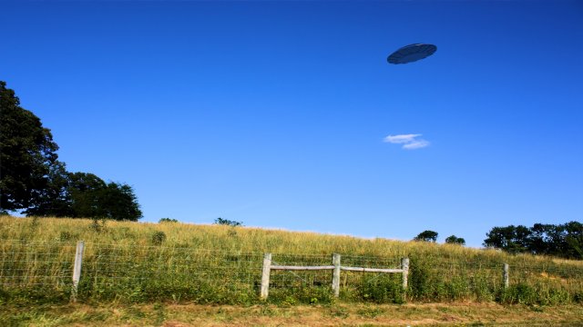 Ufo Classic Flying Saucer 3D Модель In Выдуманные Корабли 3DExport