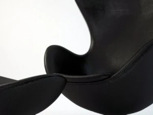 아르네 야콥센의 계란 의자 3D 모델