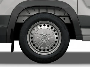 Maxus E Deliver9 L1H1 2022 3D Model
