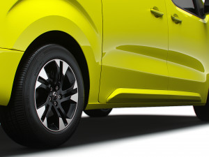 Opel Zafira Life Electric Medium 2024 Modèle 3D