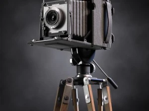 speed graphic on tripod 3D Model