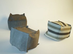 three models pouf Model 3D