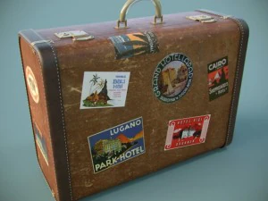 vecchia grande valigia Modello 3D