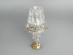 Tischlampe aus Kristall 3D Modell