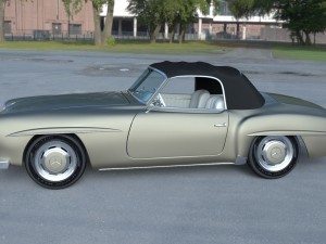 mercedes 190sl with interior soft top 3D 모델