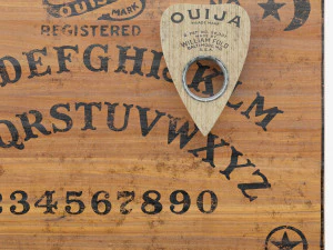 ouija board and planchette 3D Model