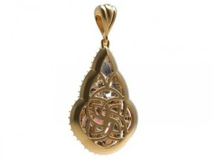 gold pendant with diamonds 22 3D Model