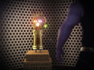 thanos infinity gauntlet Model 3D