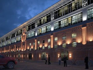 ilumina&ccedil;&atilde;o arquitet&ocirc;nica do centro de neg&oacute;cios Modelo 3D