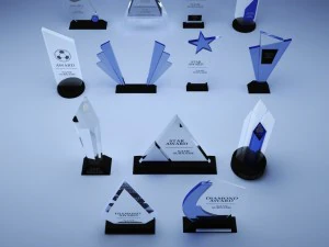 confezione in poli basso con coppa premio trofeo Modello 3D