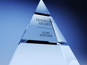 confezione in poli basso con coppa premio trofeo Modello 3D