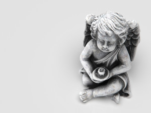 Angel with Candle Modelo 3D