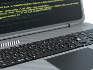 Laptop Taktis Model 3D