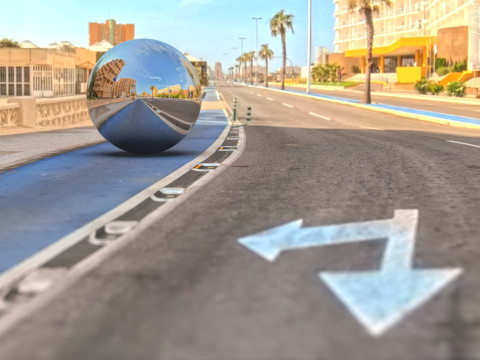 HDRI 8K Urban Street in Mediterranean City with Blue Sky Equirectangular 360 Tekstur CG