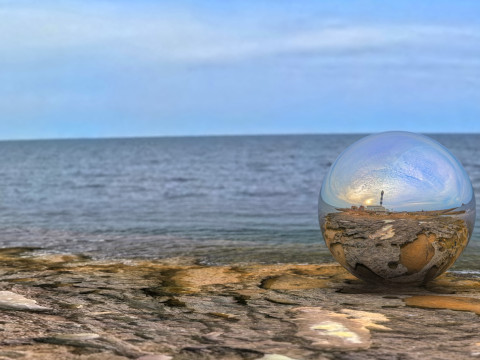 8K HDRI Lighthouse Sunset on Rocky Coast Photorealistic Environment Map CG टेक्स्चर्स