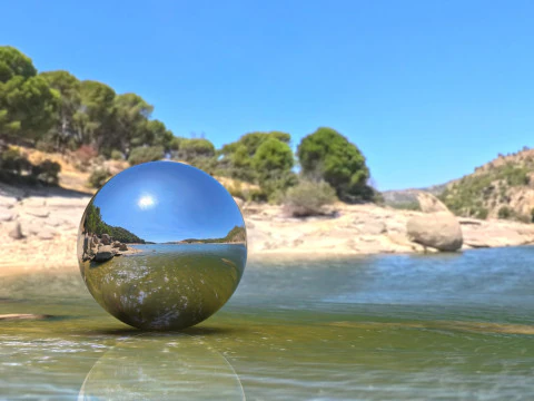 Panorama soleggiato del lago a 360 gradi HDRI 8K CG Textures