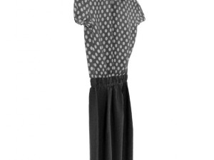 dress on a hanger 01 3D Model