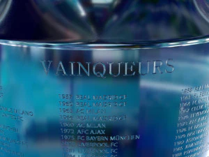 trof&eacute;u uefa 2018 Modelo 3D