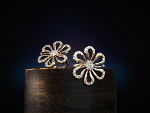 Flower ring with stones 3D प्रिंट मॉडल