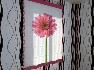 roman shade with big flower print 3D Model