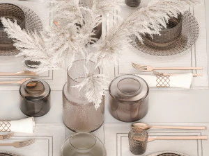 Table setting for 4 persons with a bouquet of white pampas grass 18 3D Model
