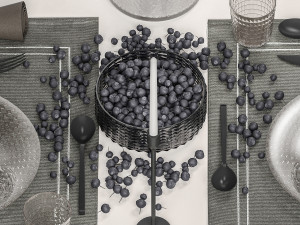 Table setting with a bouquet of blueberry branches 3Dモデル