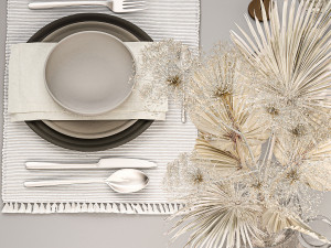 Table setting for 4 persons with a bouquet of dried flowers 31 3Dモデル