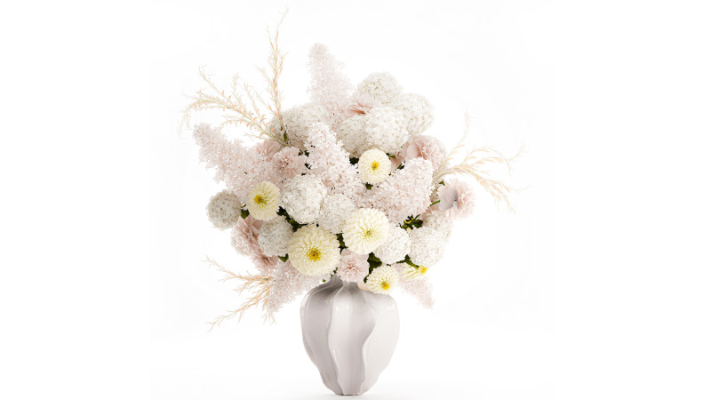 Красивый большой формальный букет с белыми цветами, декор в вазе 3D Модель .c4d .max .obj .3ds .fbx .stl .blend 