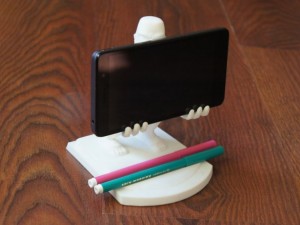 Barbarian smartphone holder 3d print model 3D Принт Модель